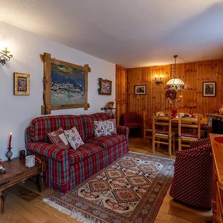 Maison Claude - Relax E In Un'oasi Di Pace - Cour 0247 *