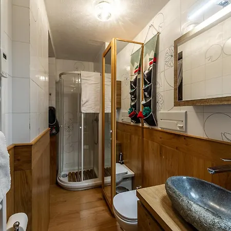 Appartement Maison Claude - Relax E In Un'oasi Di Pace - Cour 0247 Courmayeur