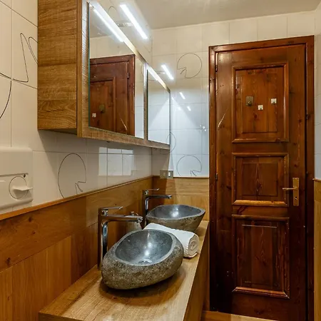 Appartamento Maison Claude - Relax E In Un'oasi Di Pace - Cour 0247 *