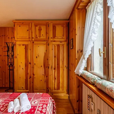 Maison Claude - Relax E In Un'oasi Di Pace - Cour 0247 Appartamento Courmayeur