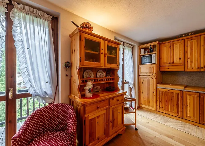 Maison Claude - Relax E In Un'oasi Di Pace - Cour 0247 *