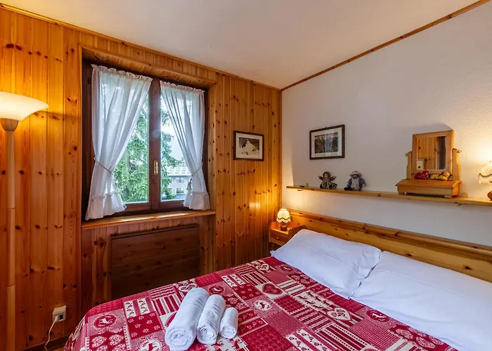 Appartement Maison Claude - Relax E In Un'oasi Di Pace - Cour 0247 Courmayeur